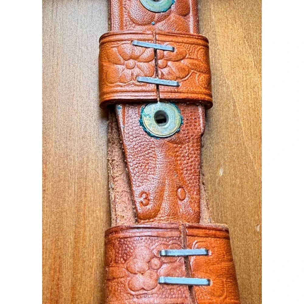 Vintage Beaded Western Floral Embossed Leather Belt Size 30 Whipstitch Buckle
